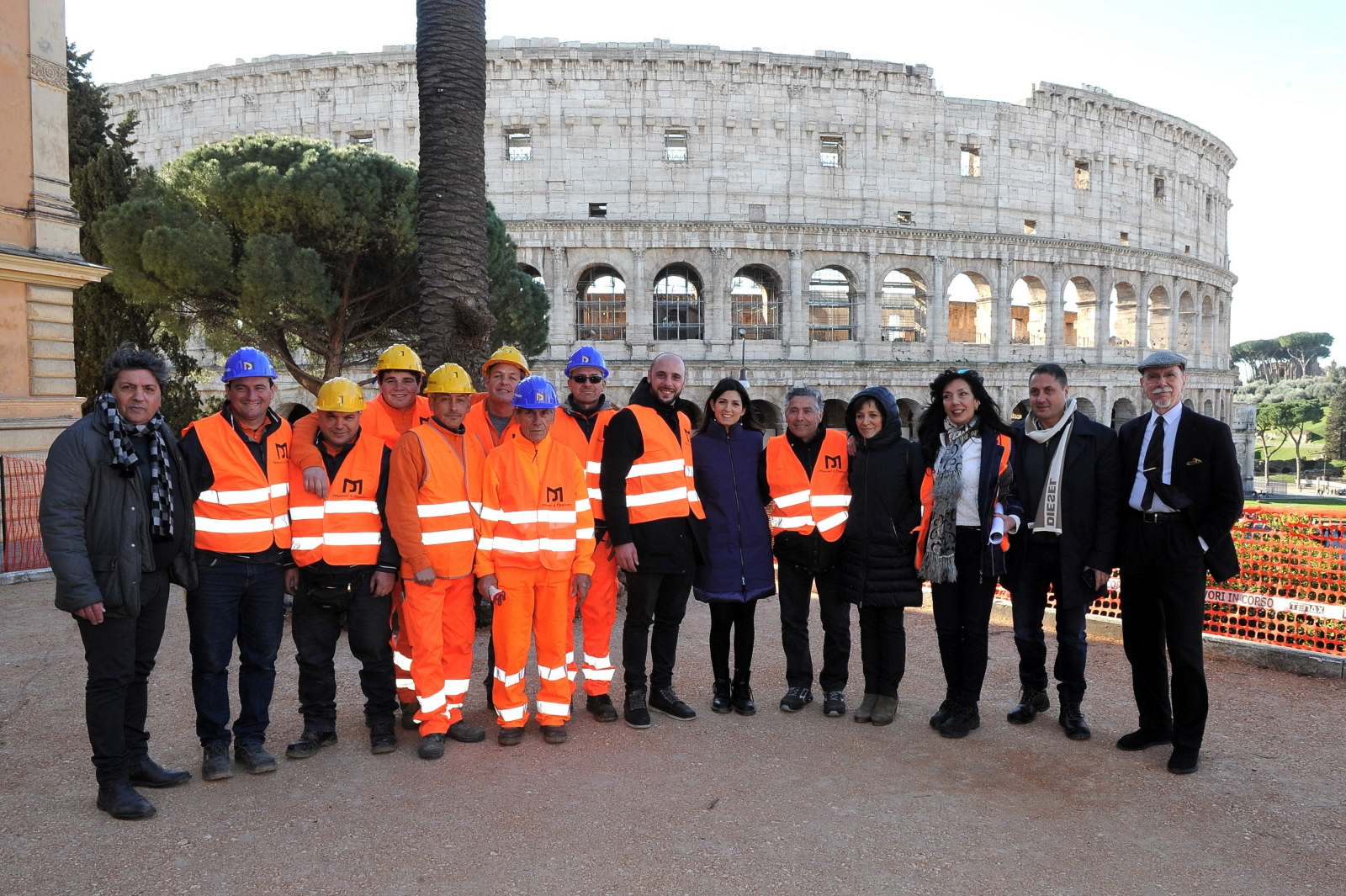 Sindaco Raggi con Marini e Darida